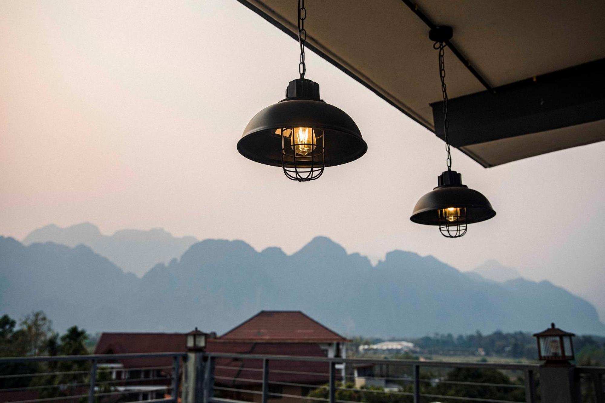 Faraway Suites Vang Vieng Exterior photo