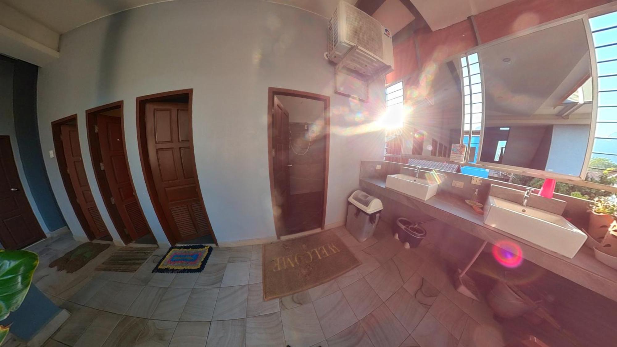Faraway Suites Vang Vieng Room photo