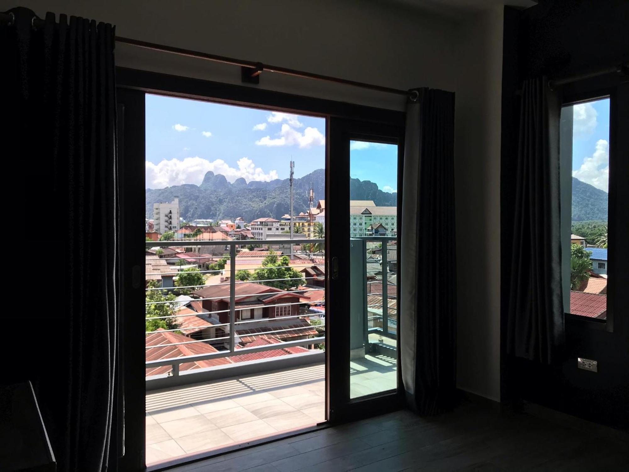 Faraway Suites Vang Vieng Room photo